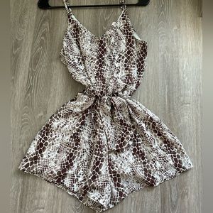 Giraffe romper